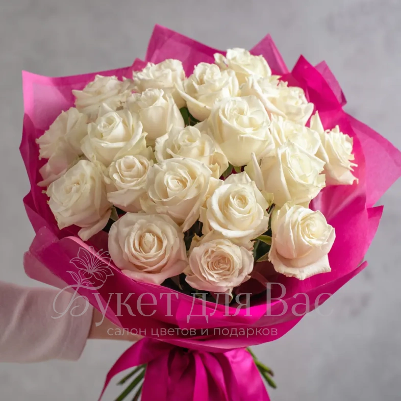 Белые розы &laquo;Чистота сердца&raquo;