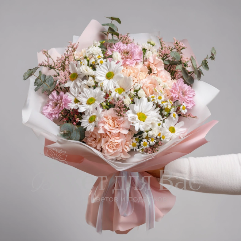 Букет с хризантемами &laquo;Полевое чудо&raquo;