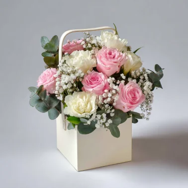 Композиция в сумочке «Сладкий сюрприз»