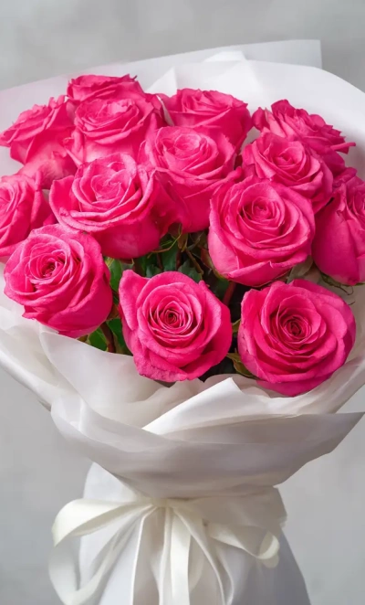 15 розовых роз 50 см